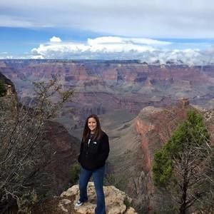 Meet your Posher, Mandy